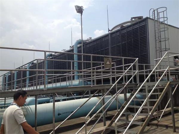 冷卻塔的結(jié)構(gòu)形式是上面樣子的,冷卻塔結(jié)構(gòu)形式有哪